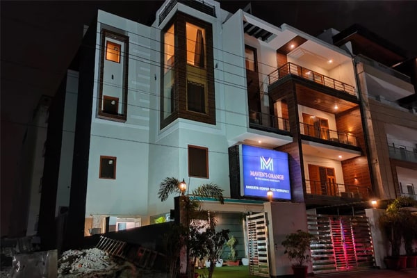 Hotels in Gurgaon, Sector 52