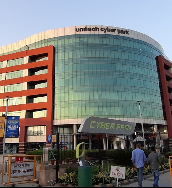Hotel near Unitech Cyber Park, Gurgaon